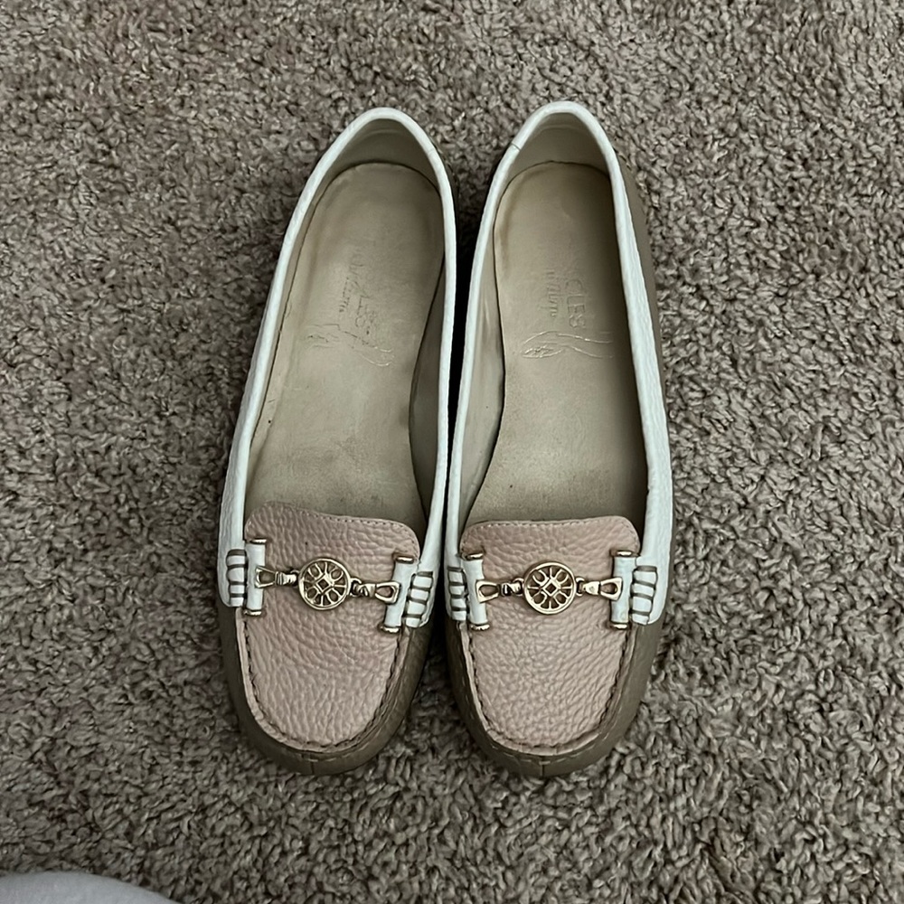 Aerosoles flats